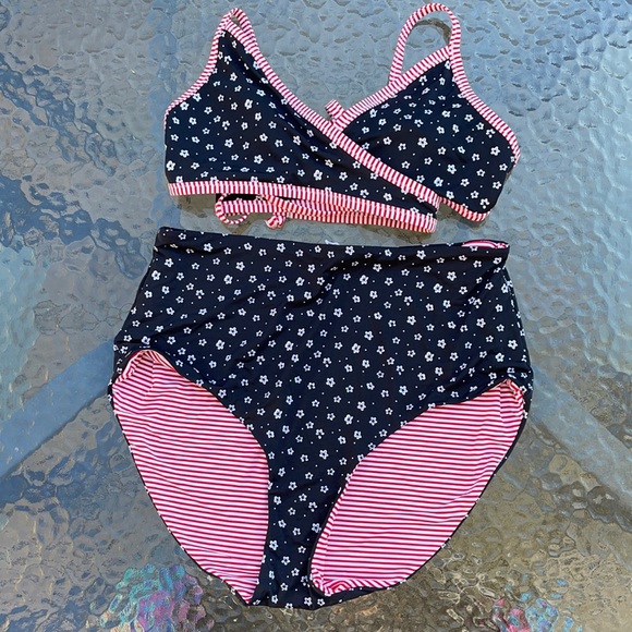 La Ve En Rose Bikini - Picture 1 of 1